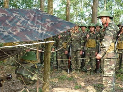 Coi trọng thực chất, chống "bệnh thành tích"