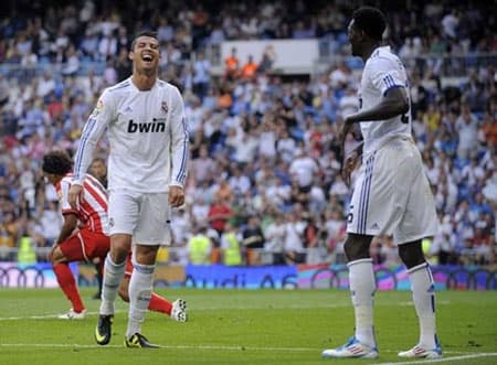Ronaldo lập kỳ tích, Real "hủy diệt" Almeria