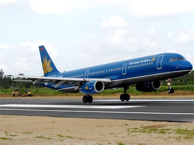 Ký hợp đồng hơn 7 triệu USD vay vốn mua động cơ dự phòng tàu bay Airbus 321