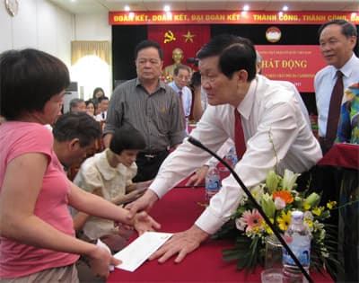 Chung tay giúp đỡ, chia sẻ nỗi đau da cam bằng nhiều việc làm thiết thực