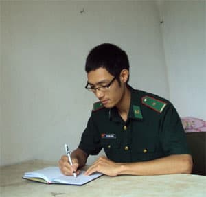 Tuy xa mà gần