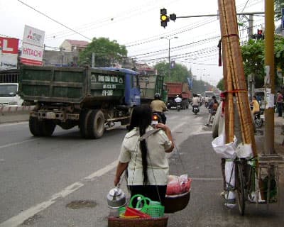 Hậu quả "kép" vi phạm vượt đèn đỏ
