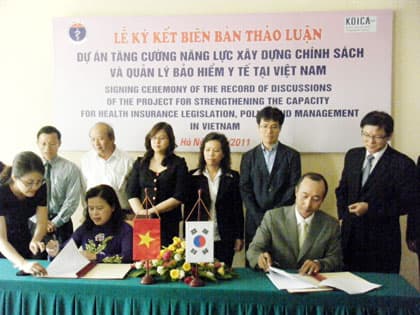 800.000 USD nâng cao năng lực xây dựng chính sách và quản lý Bảo hiểm y tế Việt Nam