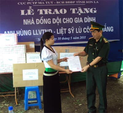 Giao lưu biểu dương điển hình tiên tiến phòng, chống tội phạm ma túy ở khu vực biên giới