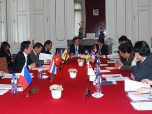 Việt Nam chính thức đảm nhận cương vị Chủ tịch Ủy ban ASEAN Brúc-xen