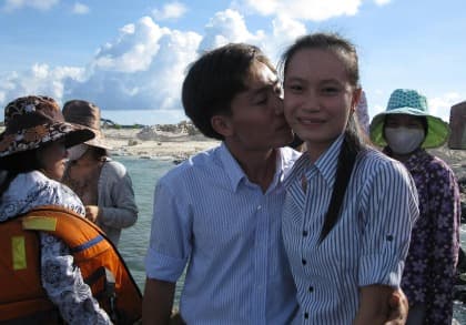 Trường Sa vững vàng nơi đầu sóng (Kỳ II)