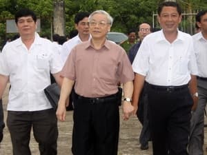 Phát triển sản xuất phải gắn với bảo đảm lợi ích của nông dân