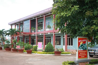 Xây dựng doanh trại xanh-sạch-đẹp- chính quy