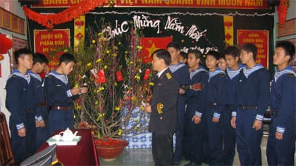Tết bình yên nơi biển trời Đông Bắc