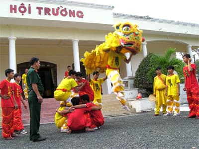 Lính tăng vùng biên "mừng Xuân, dâng Đảng"