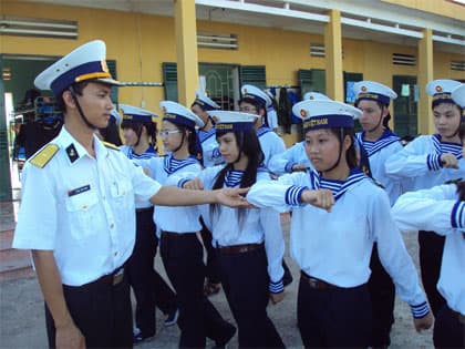 Chuyên trách và nâng cao chất lượng