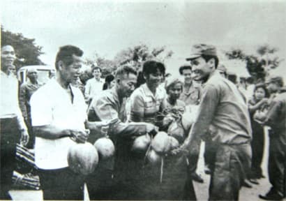 Koong-tóp Việt Nam
