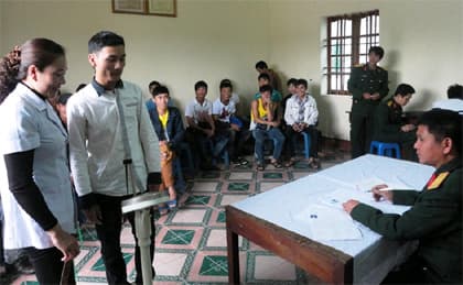 Đề cao trách nhiệm thực hiện "ba gặp, bốn biết"