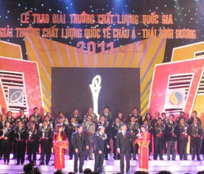 11 doanh nghiệp đạt Giải Vàng Chất lượng Quốc gia 2011