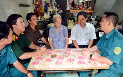 Tuyên truyền sâu rộng, chăm lo hậu phương chu đáo