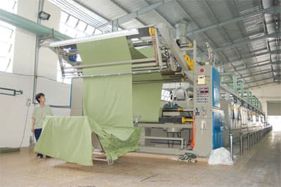 Thực tiễn đang thôi thúc toàn Đảng, toàn dân, toàn quân tiếp tục đẩy mạnh công cuộc đổi mới (*)