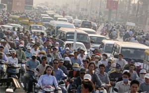Cầu gẫy gây ách tắc giao thông trên quốc lộ 70