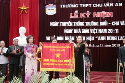 Góp phần đào tạo các bậc hiền tài của đất nước