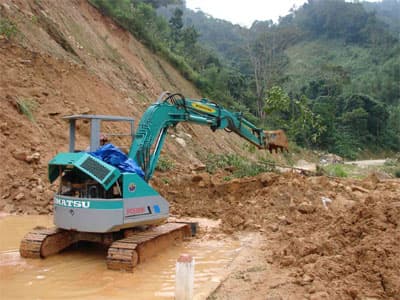 Đã thông đường lên vùng cao An Lão
