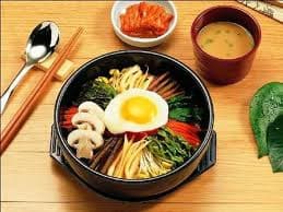 Giới thiệu nhiều món ăn truyền thống của Hàn Quốc và Việt Nam