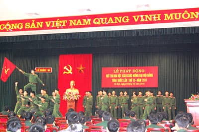 Thi đua đột kích chào mừng Đại hội Đảng toàn quốc lần thứ XI