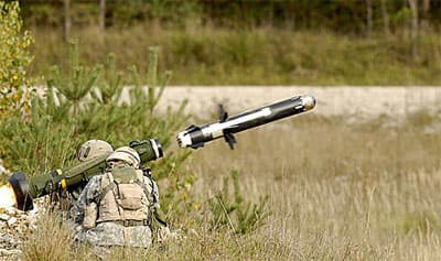 Sau Pakistan, Ấn Độ cũng chọn mua tổ hợp tên lửa chống tăng Javelin