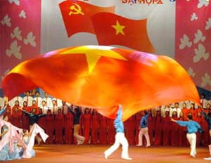 Triển lãm sách báo "Mừng Đảng, mừng Xuân"
