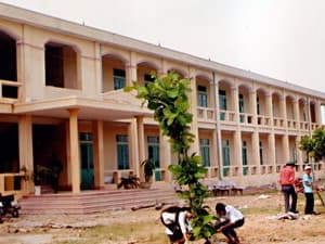 Bắt khẩn cấp 4 đối tượng “rút ruột” công trình