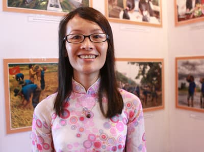 Ngô Thị Thúy Hằng, “giám đốc” ngân hàng thông tin liệt sĩ