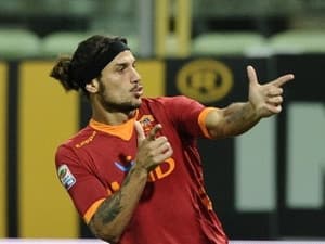 Tuyển Italy gọi "tiền đạo ngoại" để thay thế Balotelli