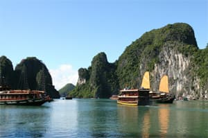 Học viện PK-KQ bầu chọn cho Vịnh Hạ Long