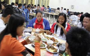 Chế độ dinh dưỡng đặc thù đối với VĐV, HLV thể thao thành tích cao