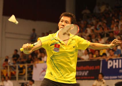 Tiến Minh thua tay vợt số 1 châu Âu
