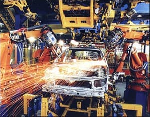 Cạnh tranh công nghiệp Việt Nam tiến bộ nhất thế giới