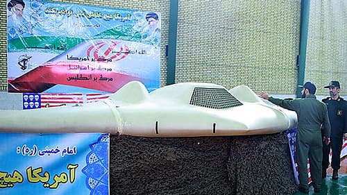 “Mãnh thú Can-đa-ha” sa lưới