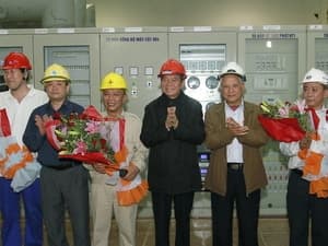Tổ máy 4 thủy điện Sơn La hòa lưới điện quốc gia