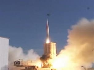 Israel và Mỹ thử nghiệm thành công hệ thống chống tên lửa
