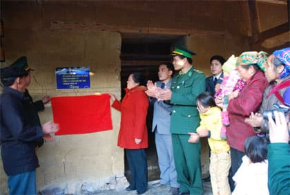 Nghĩa tình nơi biên giới