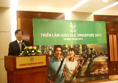 Triển lãm giáo dục Singapore 2011