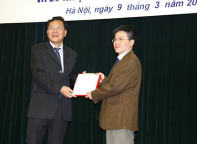GS Ngô Bảo Châu làm giám đốc khoa học Viện nghiên cứu cao cấp về Toán
