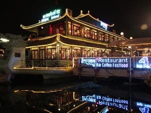 Kiểm tra các nhà hàng nổi và du thuyền tại Hồ Tây