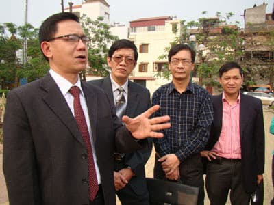 Vừa xem vừa… lẫn!