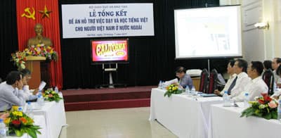 Giúp người Việt Nam ở nước ngoài không quên tiếng Việt
