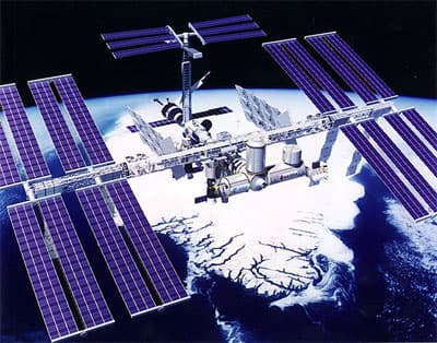 Nga – Mỹ tranh cãi thời hạn “khai tử” của ISS