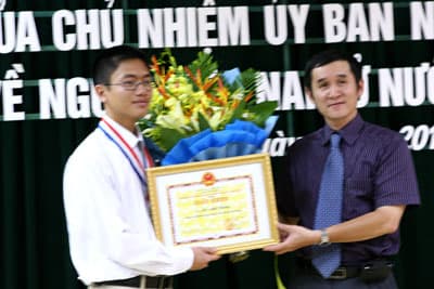 Biểu dương học sinh gốc Việt giành huy chương bạc Olympic Toán quốc tế