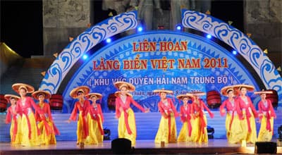 Khai mạc Liên hoan làng biển Việt Nam 2011
