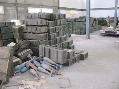 Hiểm họa từ các kho vũ khí của Li-bi