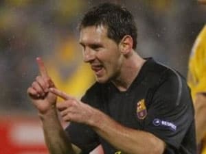 Barca hủy diệt BATE trong ngày Messi phá kỷ lục