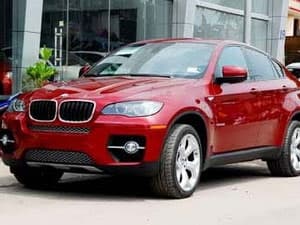 15-10: Ôtô dưới 10 chỗ nộp lệ phí trước bạ 10-20%