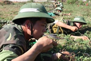 Bảo đảm đúng, đủ, kịp thời quân trang cho chiến sĩ mới